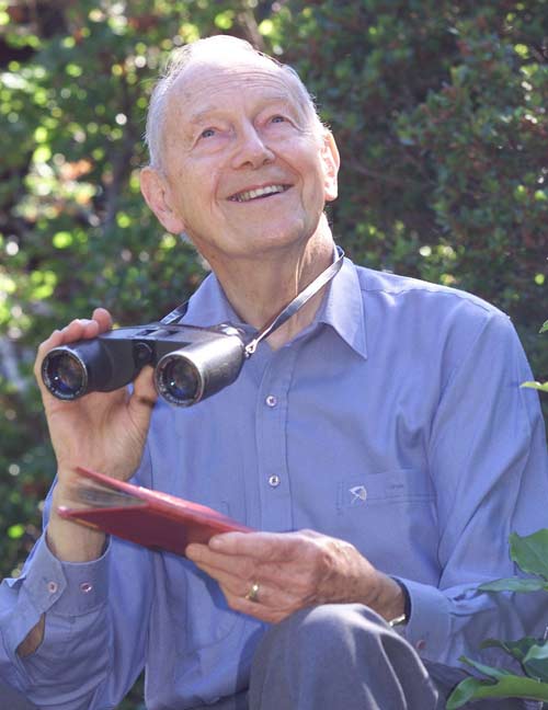 Ian McTaggart Cowan in a photo taken by Deborah Brash of the Victoria Times Colonist upon the release of the Birds of BC (Vol 4), 2001